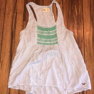 Hollister tank + free gift ❤️